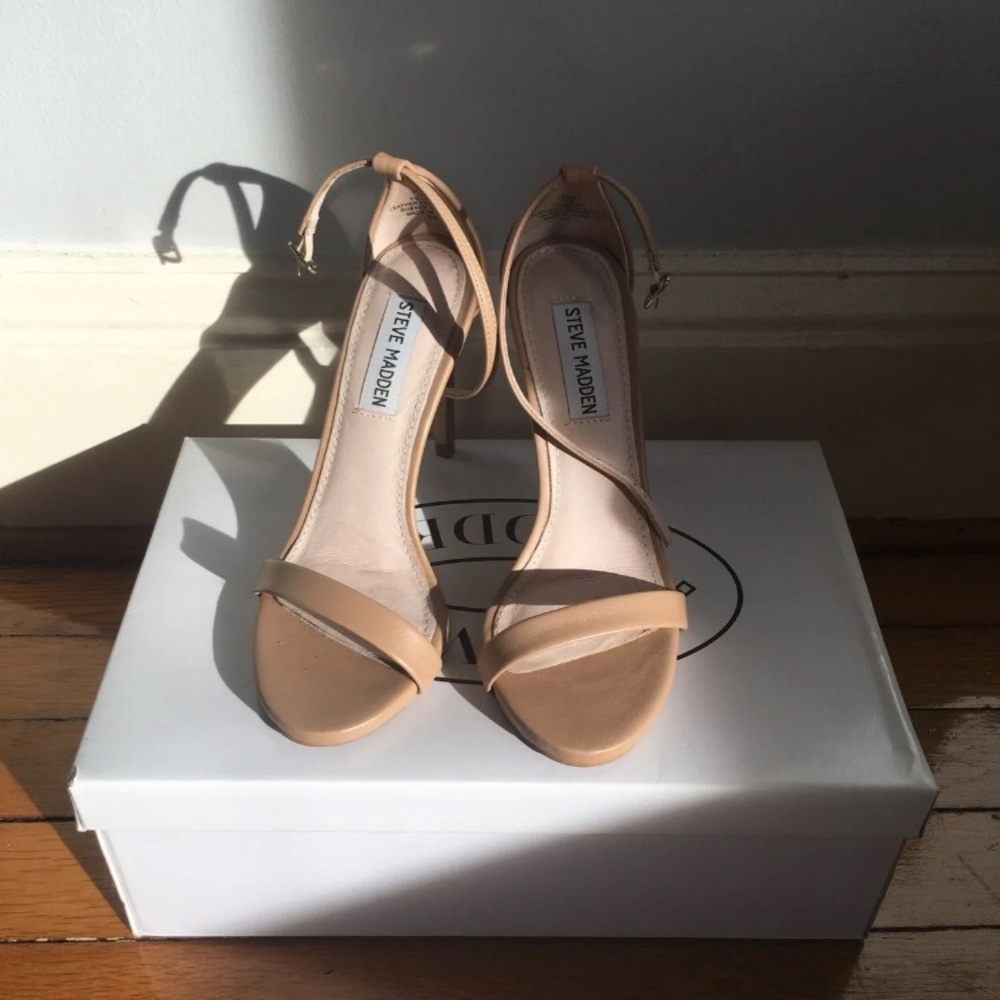 Steve Madden Nude Heels